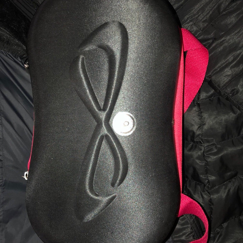 Infinity cheer shoes